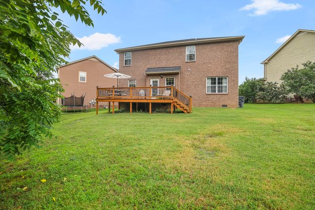 339 Midtown Trl, Mount Juliet, TN 37122