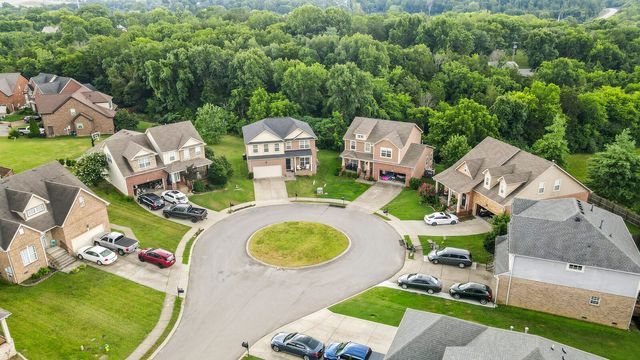 339 Midtown Trl, Mount Juliet, TN 37122