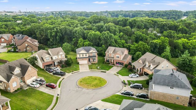 339 Midtown Trl, Mount Juliet, TN 37122