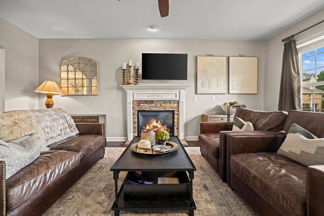 339 Midtown Trl, Mount Juliet, TN 37122
