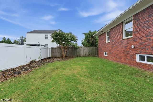 2209 Wood Ave, Roselle Boro, NJ 07203