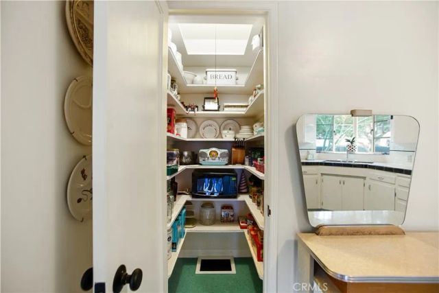 2640 F, La Verne, CA 91750