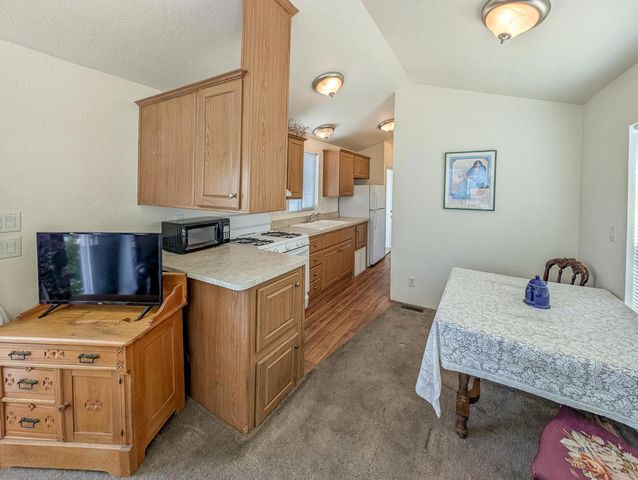 70200 Dillon Road 169, Desert Hot Springs, CA 92241