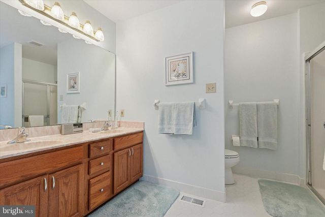 21 KERRY LN, Malvern, PA 19355
