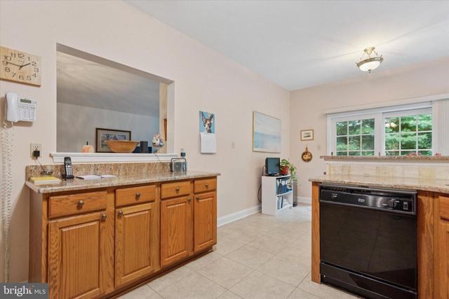 21 KERRY LN, Malvern, PA 19355