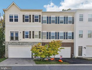 251 OAKVIEW VILLAGE DR, Glen Burnie, MD 21061