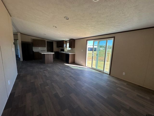 10562 FM 2138, Jacksonville, TX 75766