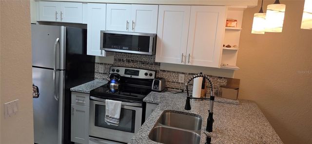 22523 WESTCHESTER BOULEVARD 101B, Punta Gorda, FL 33980