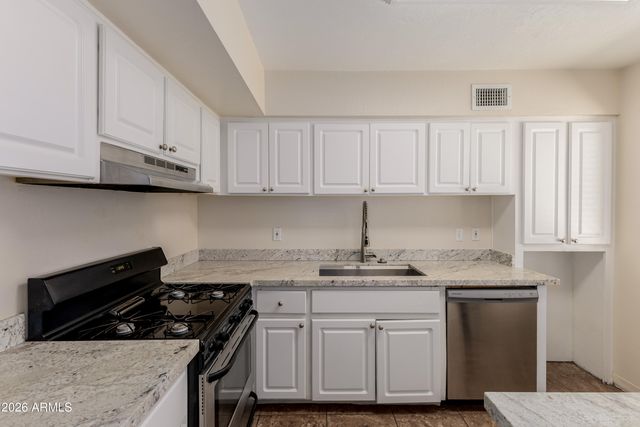 7141 N 16TH Street 234, Phoenix, AZ 85020