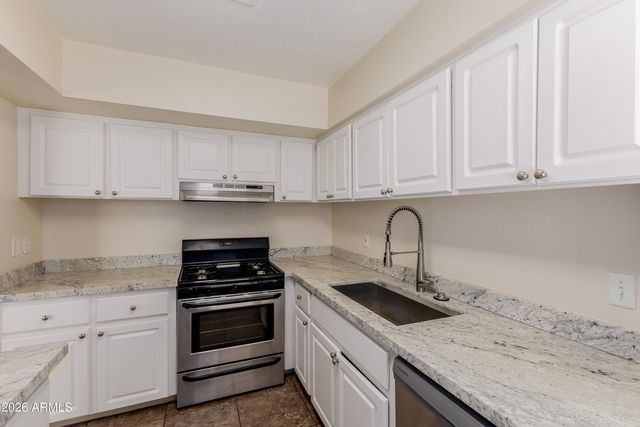 7141 N 16TH Street 234, Phoenix, AZ 85020