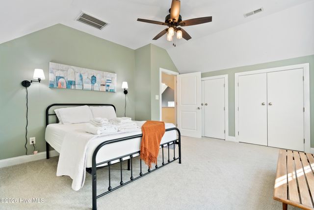 118 SW 2nd Street, Oak Island, NC 28465