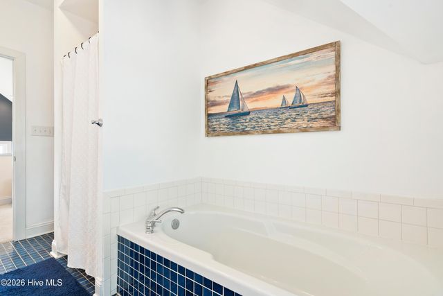 118 SW 2nd Street, Oak Island, NC 28465