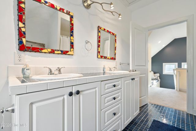 118 SW 2nd Street, Oak Island, NC 28465