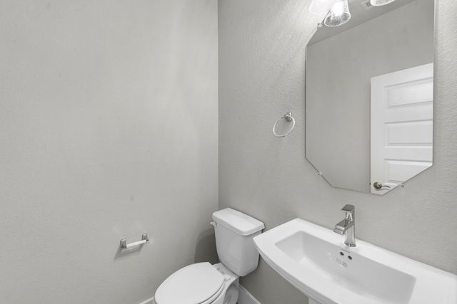 4522 Breezewood Drive, Rosenberg, TX 77471