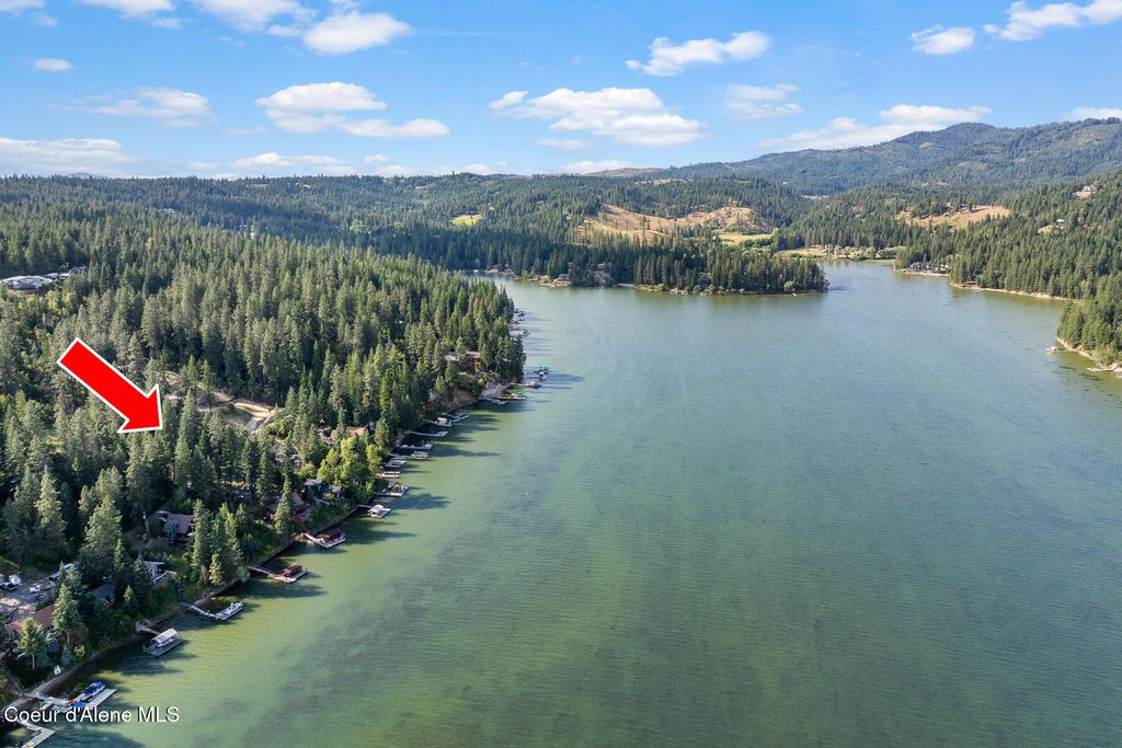 N Shenandoah Dr, Hayden, ID 83835