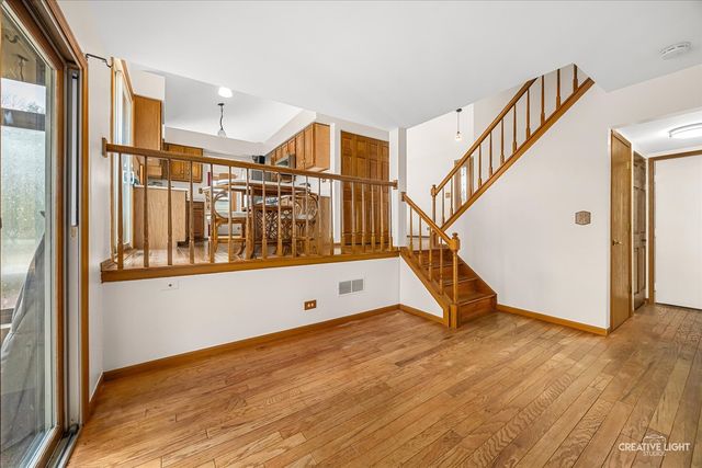 313 Bayberry Drive, Algonquin, IL 60102