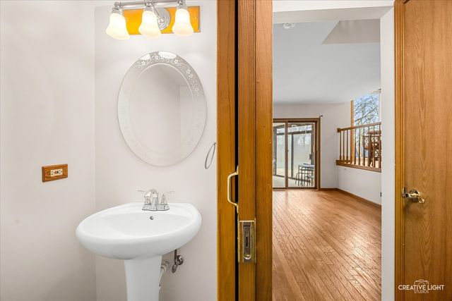 313 Bayberry Drive, Algonquin, IL 60102