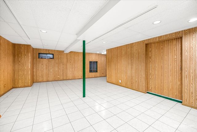 313 Bayberry Drive, Algonquin, IL 60102