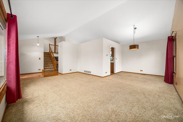 313 Bayberry Drive, Algonquin, IL 60102