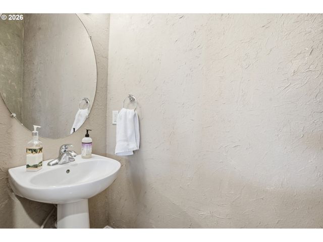 4605 Ne 95TH St, Vancouver, WA 98665