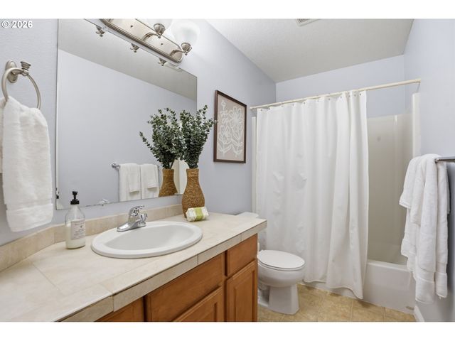 4605 Ne 95TH St, Vancouver, WA 98665