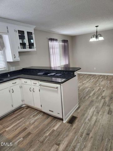 121 Old Moore Road, Selma, NC 27576