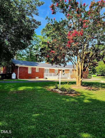 121 Old Moore Road, Selma, NC 27576