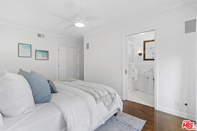 8585 Airdrome Street, Los Angeles, CA 90035