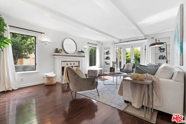 8585 Airdrome Street, Los Angeles, CA 90035