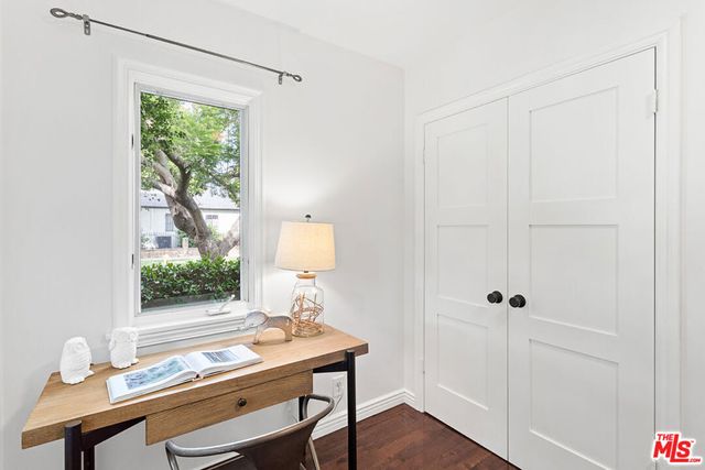 8585 Airdrome Street, Los Angeles, CA 90035