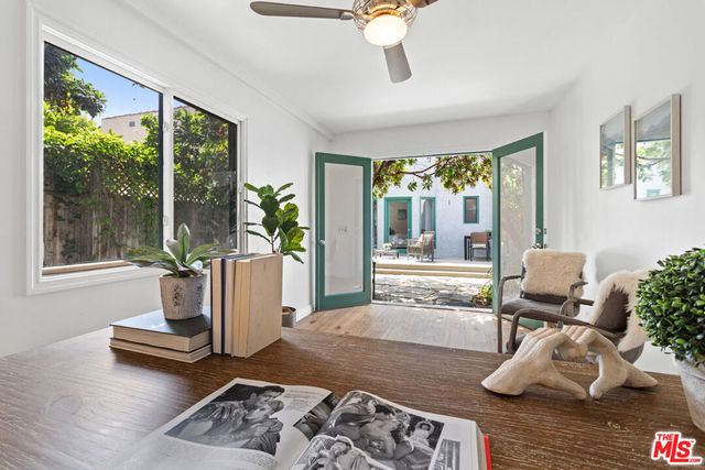 8585 Airdrome Street, Los Angeles, CA 90035