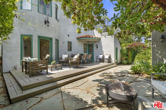 8585 Airdrome Street, Los Angeles, CA 90035