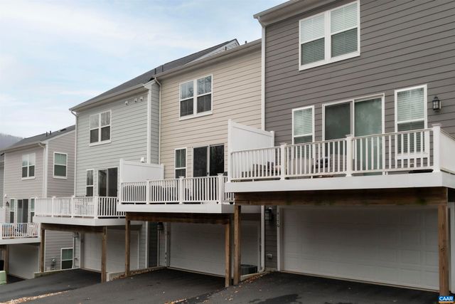 4174 DAUPHIN DR, Charlottesville, VA 22902