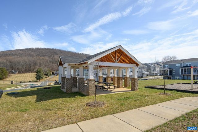 4174 DAUPHIN DR, Charlottesville, VA 22902