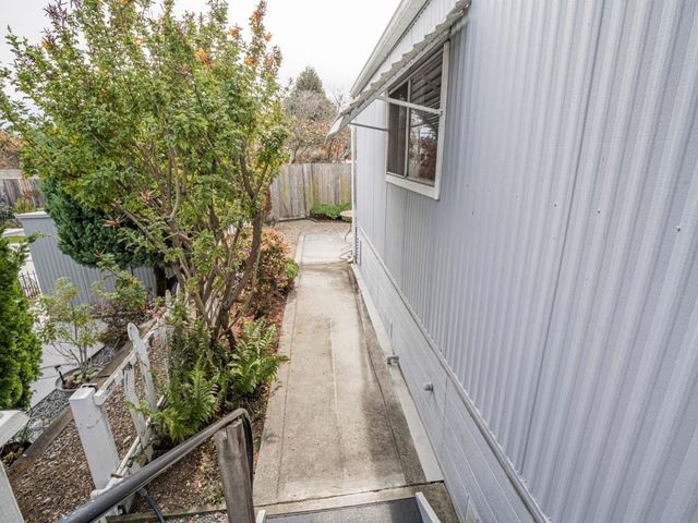 2655 Brommer St, Santa Cruz, CA 95062