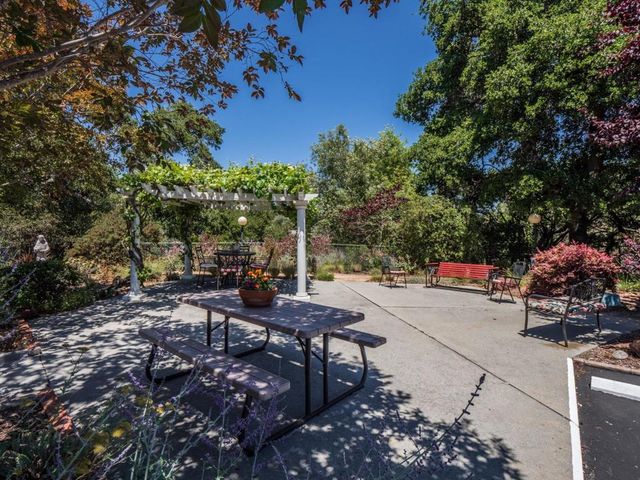 2655 Brommer St, Santa Cruz, CA 95062