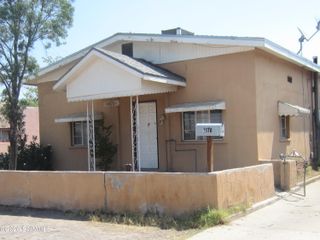 1070 N Tornillo Street, Las Cruces, NM 88001