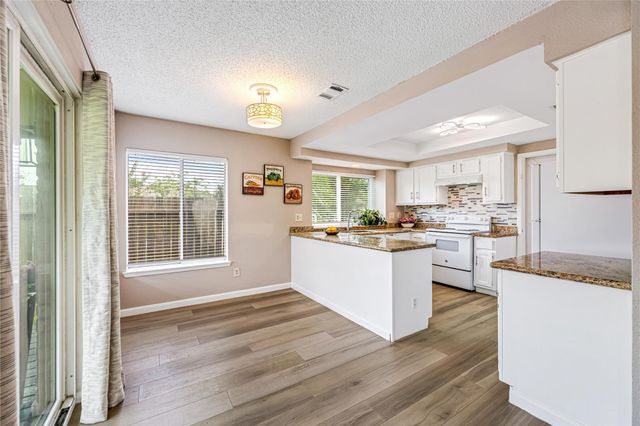 2602 Planters Row, Sugar Land, TX 77478