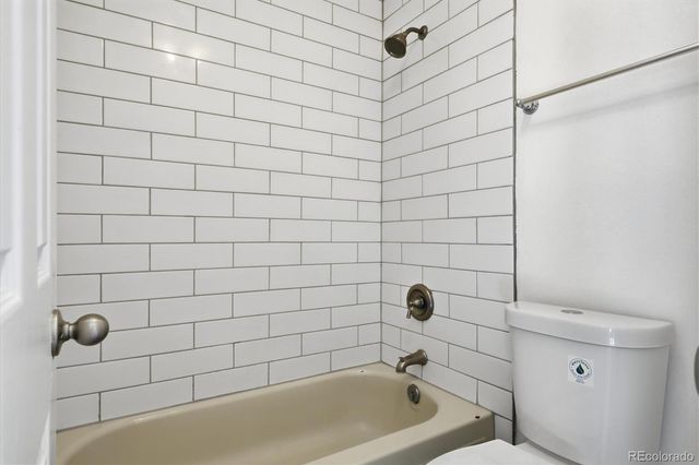 2701 E Nichols Circle, Centennial, CO 80122