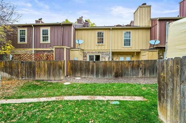 2701 E Nichols Circle, Centennial, CO 80122