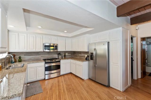 544 Old Toll Road, Lake Arrowhead, CA 92352