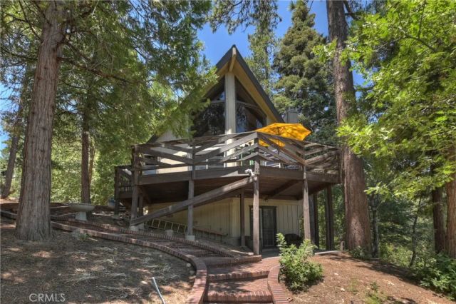 544 Old Toll Road, Lake Arrowhead, CA 92352