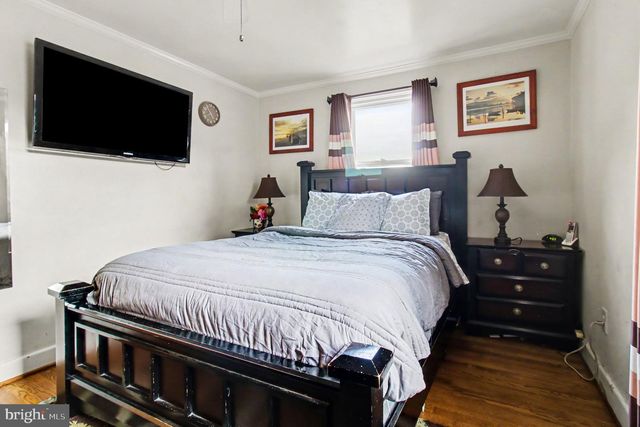 8528 WATER OAK RD, Parkville, MD 21234
