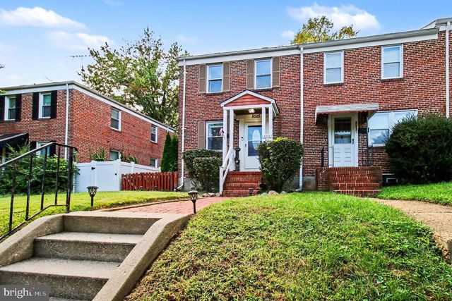 8528 WATER OAK RD, Parkville, MD 21234