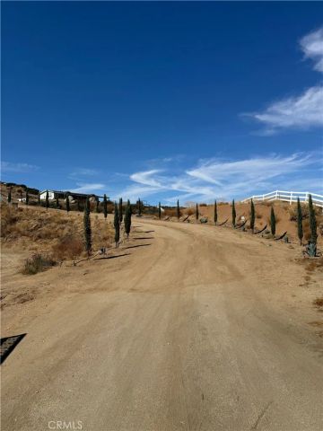 22881 Arrow, Nuevo, CA 92567