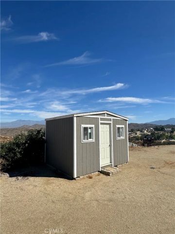 22881 Arrow, Nuevo, CA 92567