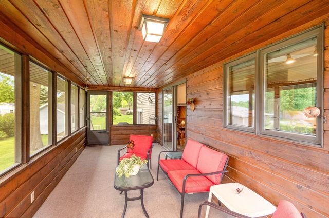 706 Highland Drive, New Prague, MN 56071