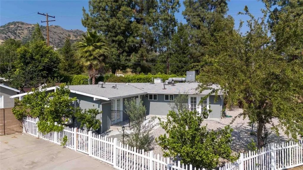 301 W Ashby Street, Azusa, CA 91702