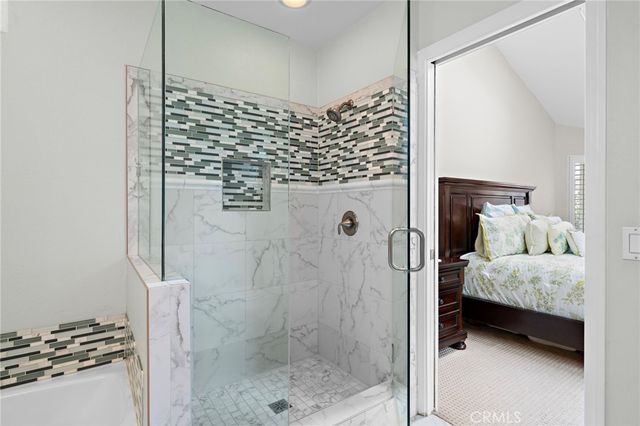 207 Memphis Avenue, Huntington Beach, CA 92648