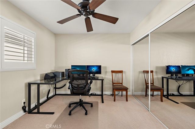 207 Memphis Avenue, Huntington Beach, CA 92648